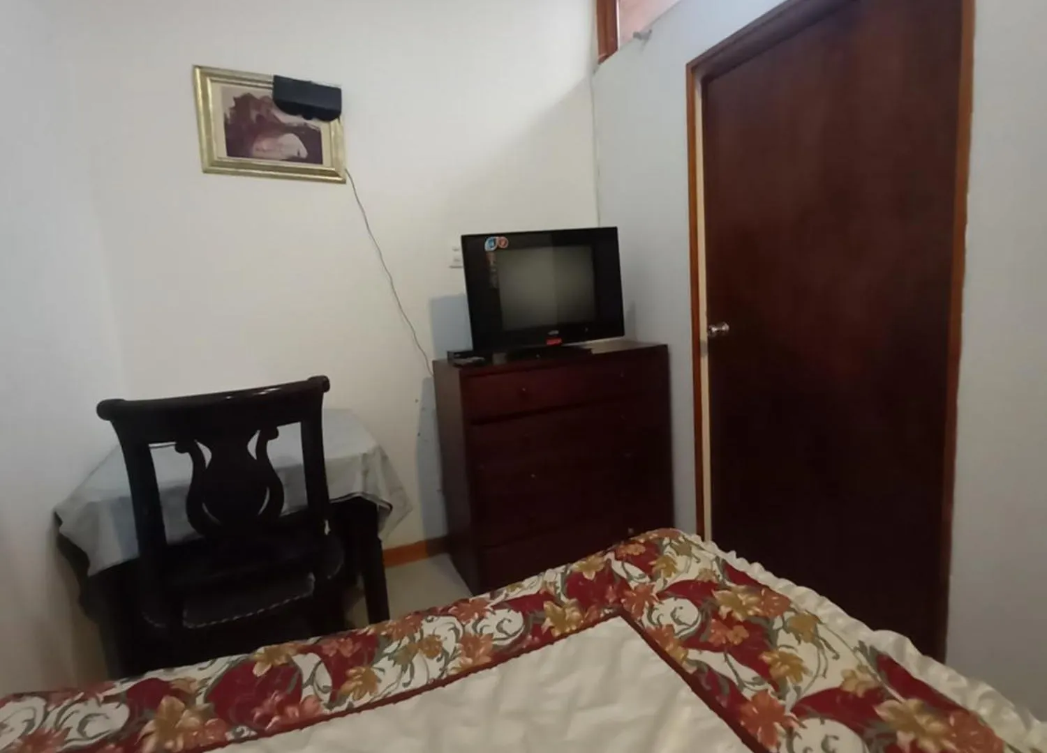Amplia Casa Familiar Apartment Bogota Homestay